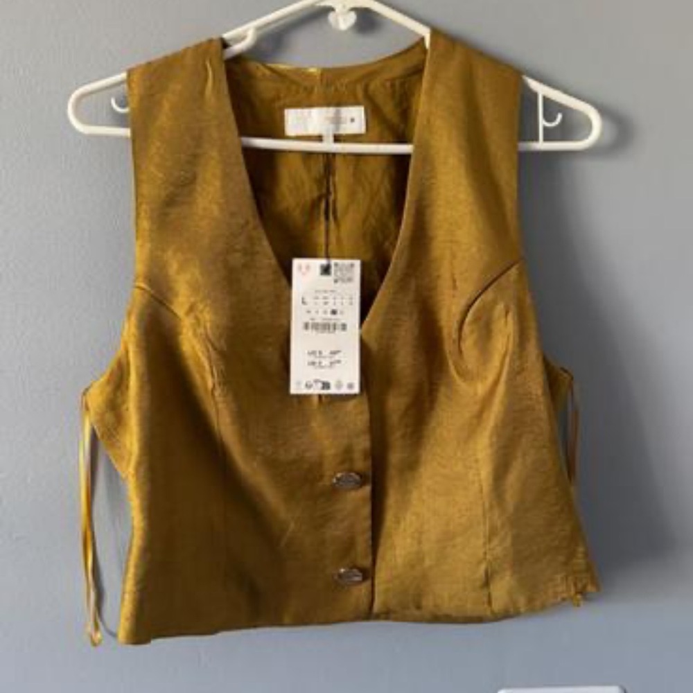 Zara Gold Sleeveless Satin Top